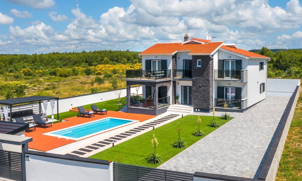 Bicine House | 5 bedroom gorgeous home in Skradin
