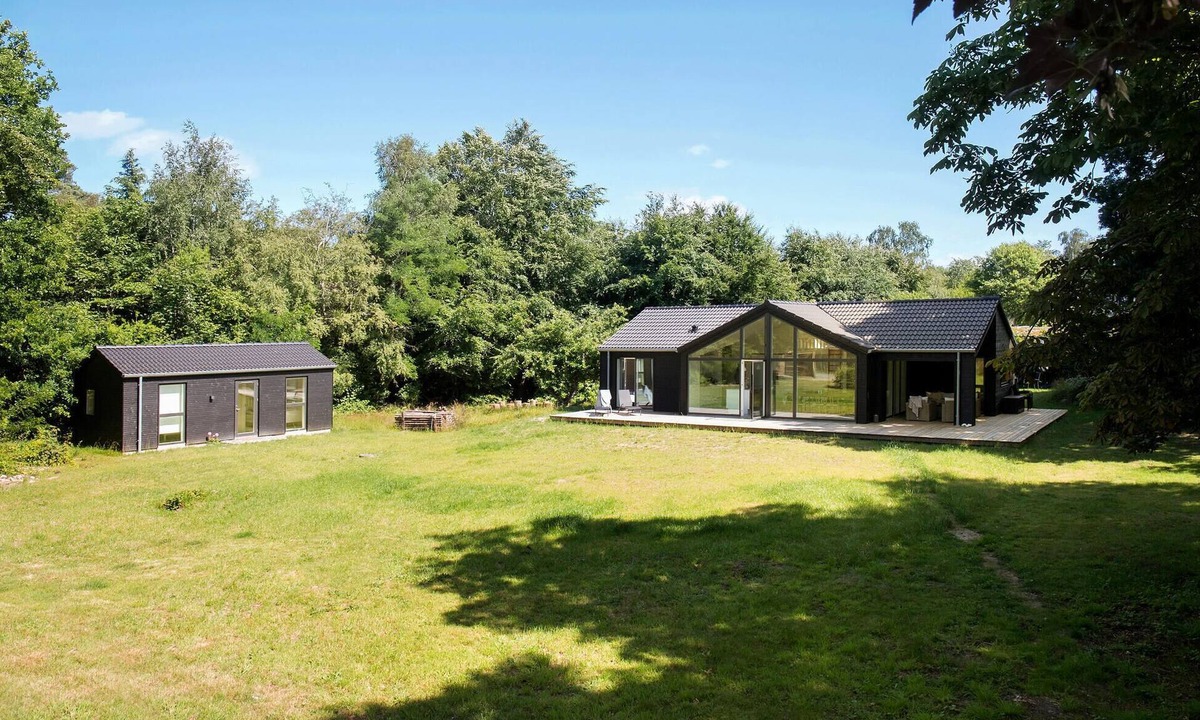 Udsholt Sand House | 5 bedroom nice home in Græsted