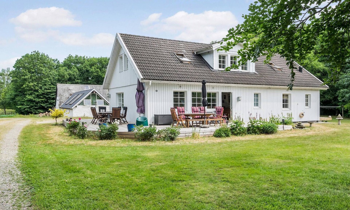 Napstjaert House | 5 bedroom pet friendly home in Nibe