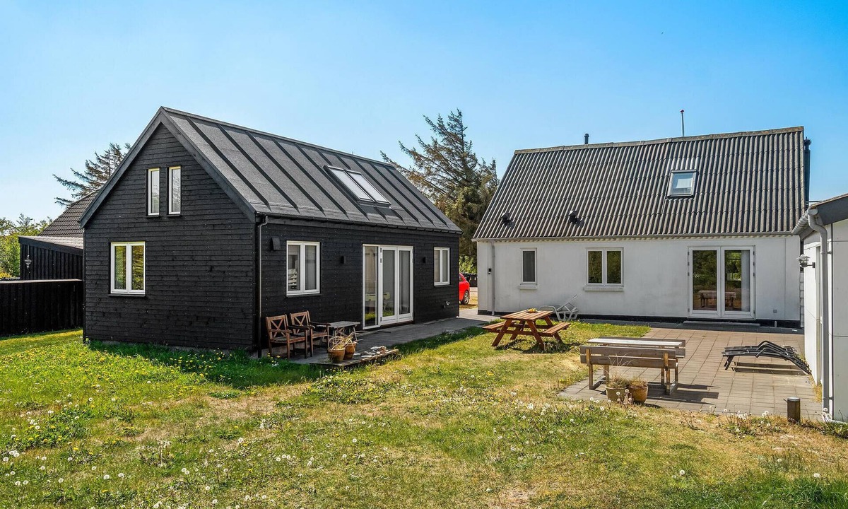 Stenbjerg House | 5 bedroom stunning home in Snedsted