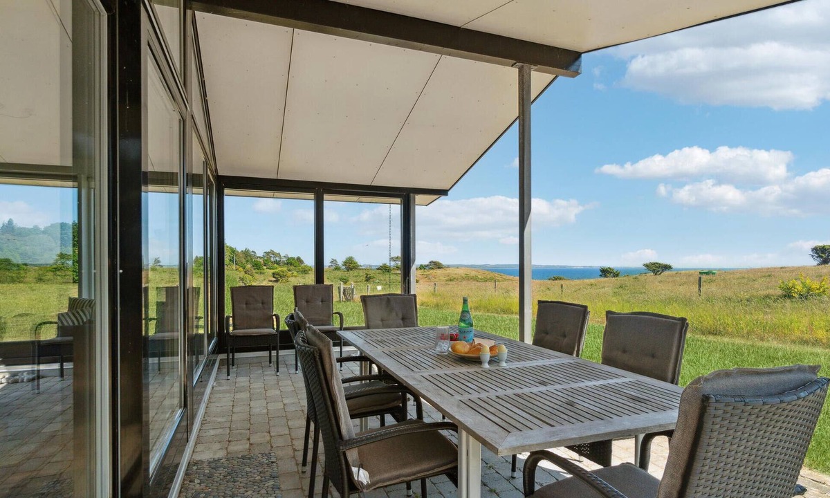 Knebel House | 5 bedroom stunning home in Knebel
