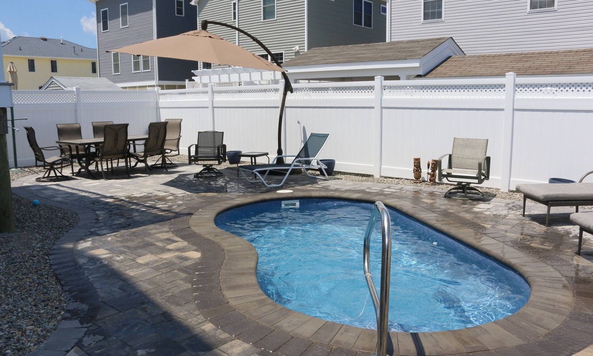 Ortley Beach House | 5 bedrooms- 2 masters- Beautiful pool