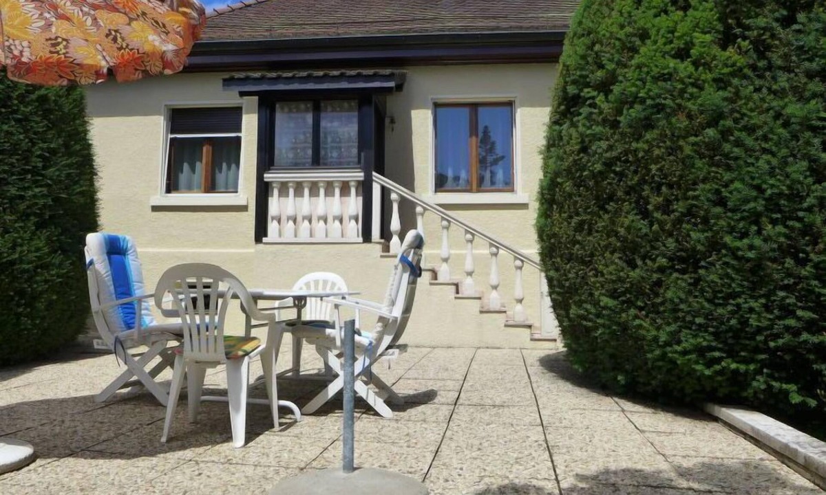 Genthod House | 5, chemin de la Pralay by Interhome