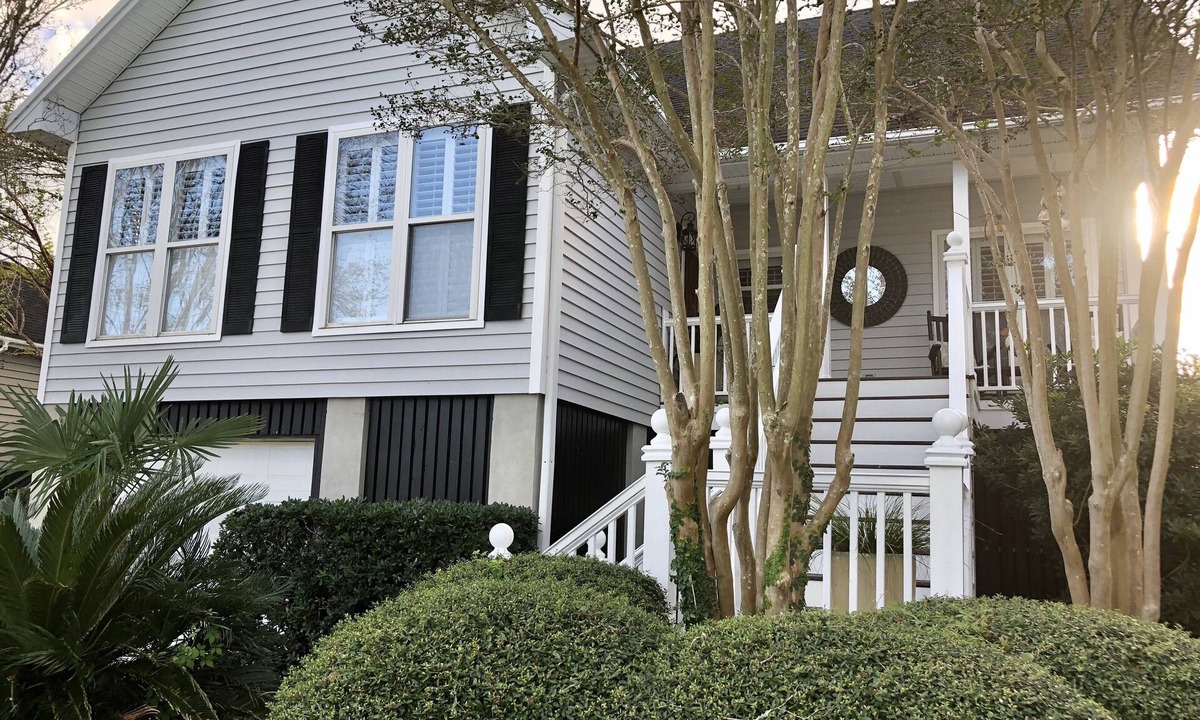 Old Village House | 5 KING BEDS! OLD VILLAGE LOCATION!nClose to Beaches, Shem Creek and Charleston