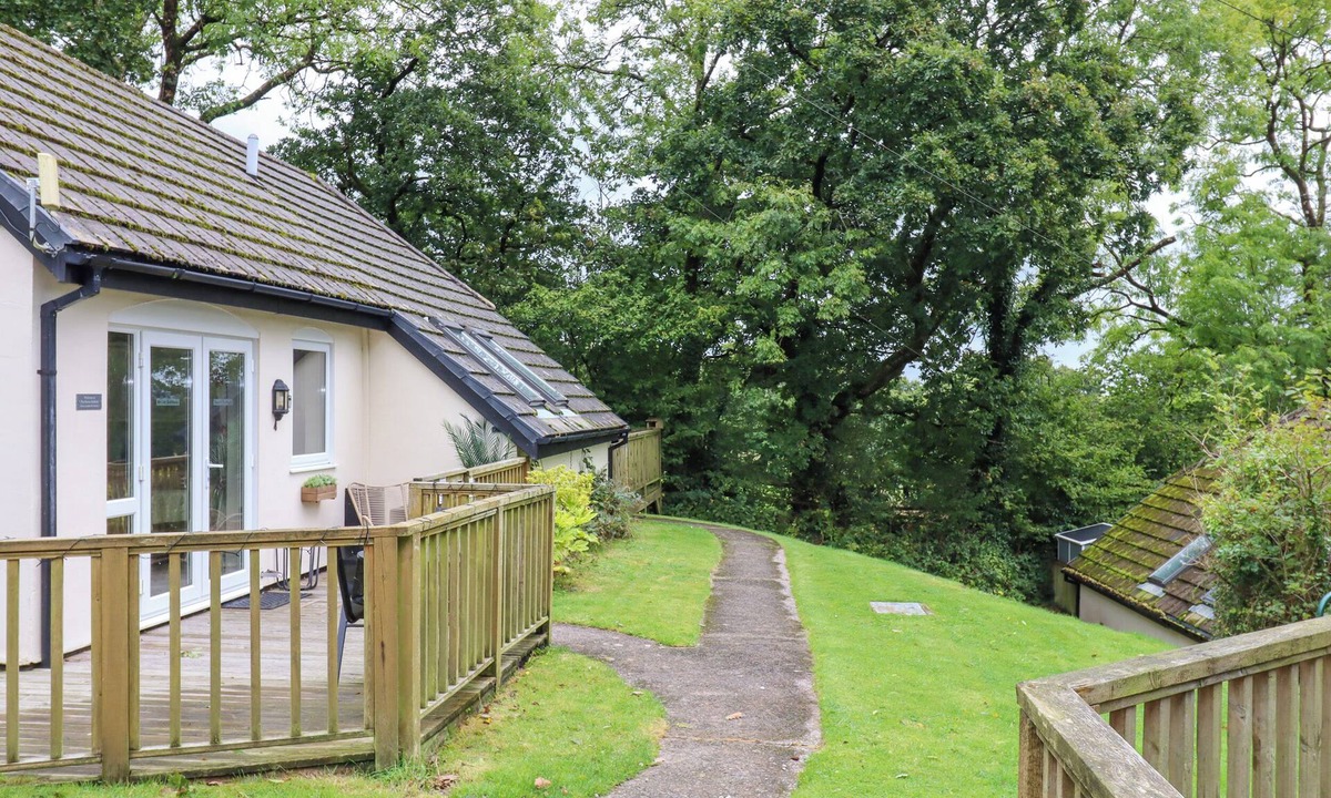 Highampton Cottage | 5 Lakeview Rise