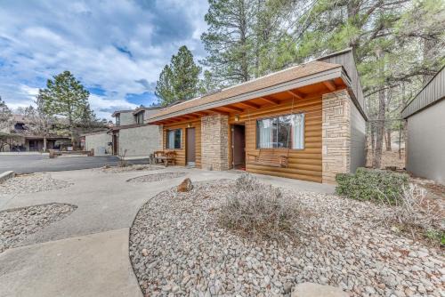 Ruidoso Apartment | 5 Mi to Alto Lake! Pet-Friendly Ruidoso Studio