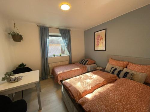 Billund Apartment | 5 minute walk to LEGO house - n18 - studio room with private bathroom