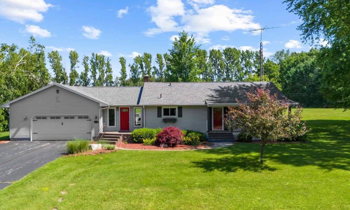 Mears House | 5 Minutes from Silver Lake!