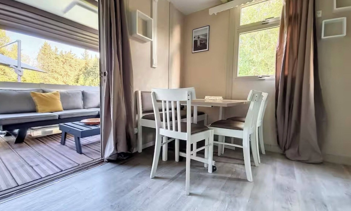 Avignon Ski Chalet | 5-person chalet with pool in the Avignon countryside