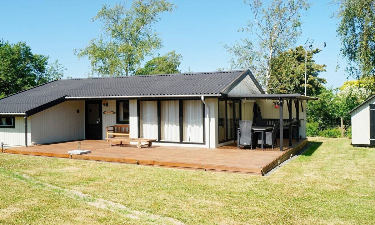 Havnsø House | 5 person holiday home in Føllenslev-By Traum