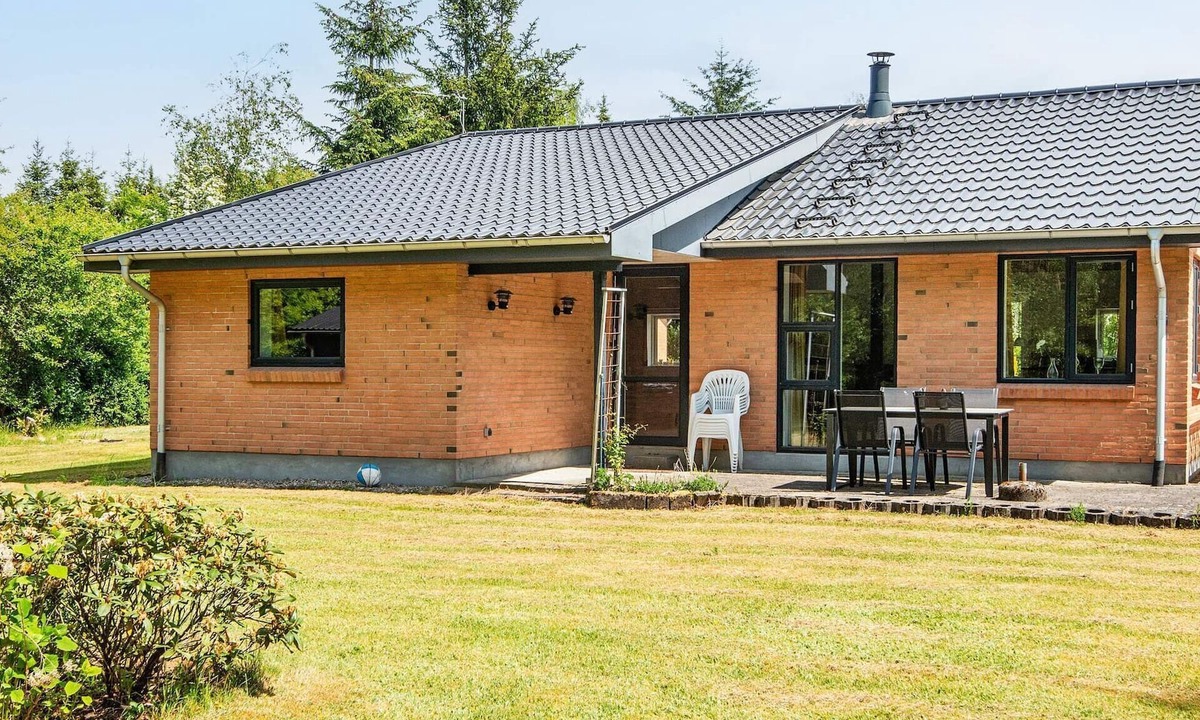 Bording House | 5 person holiday home in Bording
