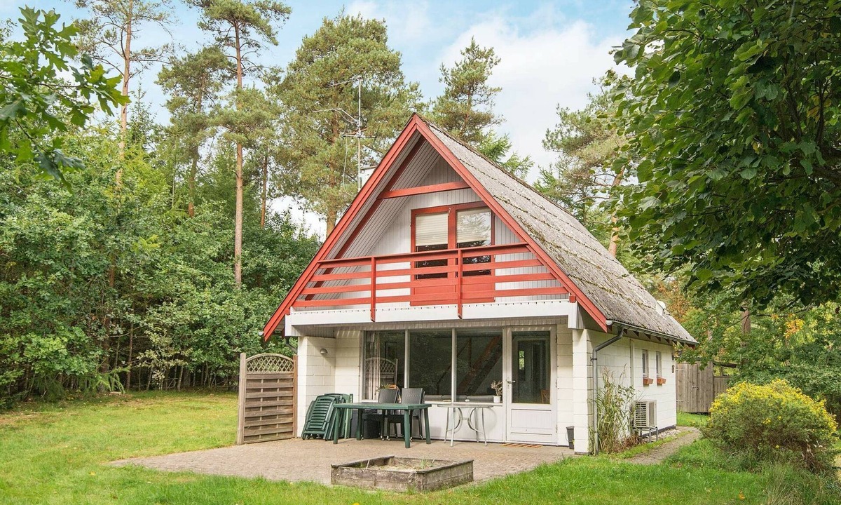 Øksenmølle House | 5 person holiday home in Ebeltoft