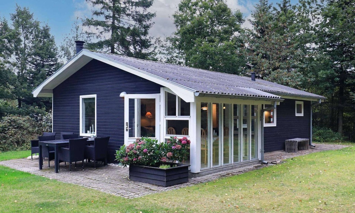 Sundstrup House | 5 person holiday home in Højslev