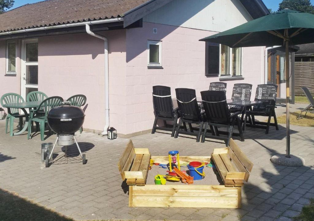 Marielyst House | 5 person holiday home in V ggerl se