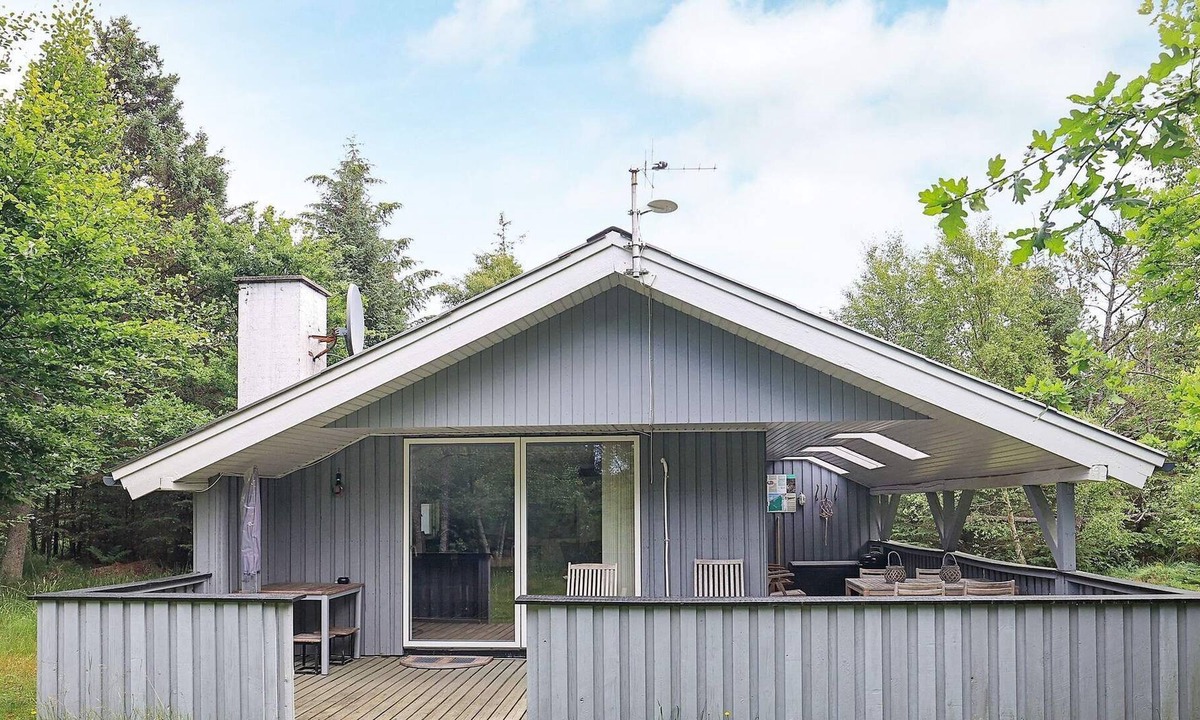 Skram House | 5 person holiday home in Ålbæk