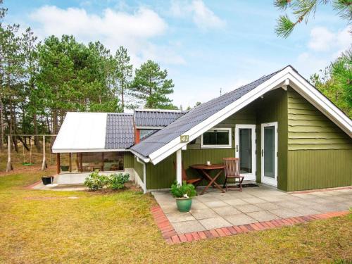 Kongsmark House | 5 person holiday home in R m
