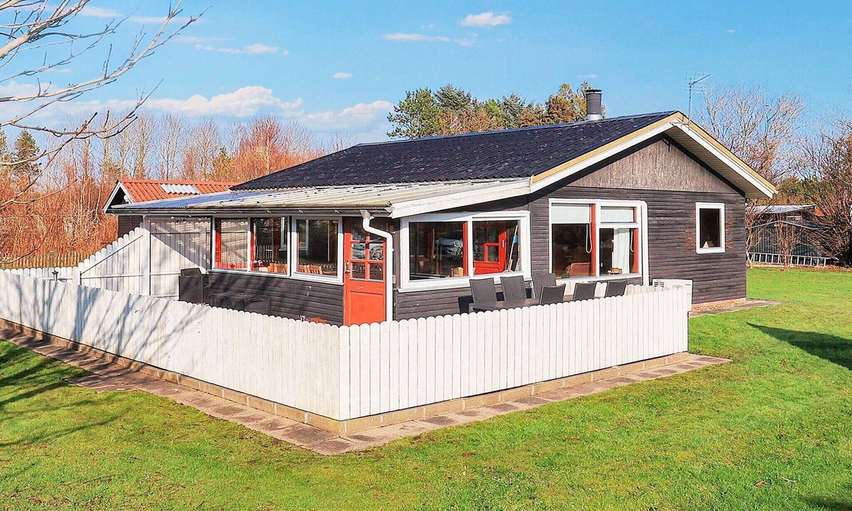 Hou House | 5 person holiday home in Hals-By Traum