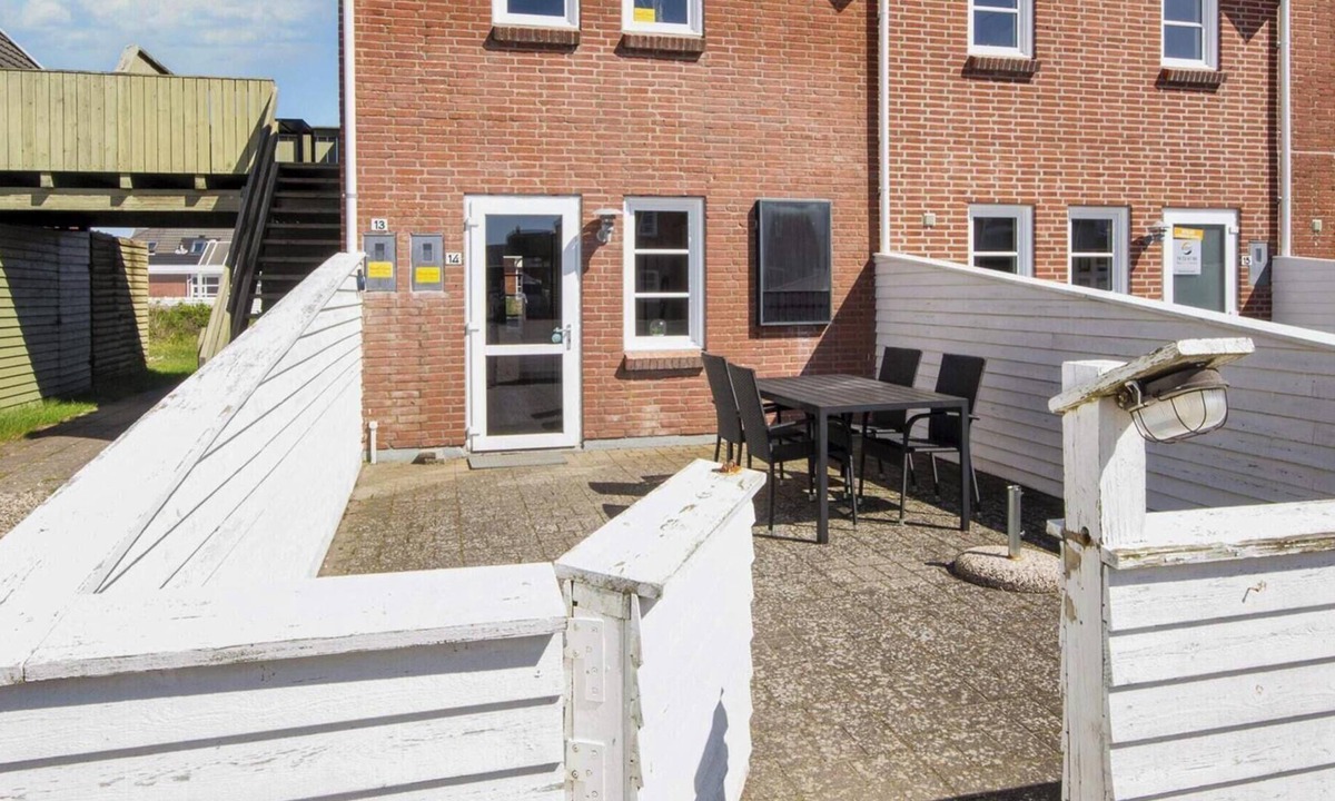 Sønderstrand Apartment | 5 person holiday home in Rømø
