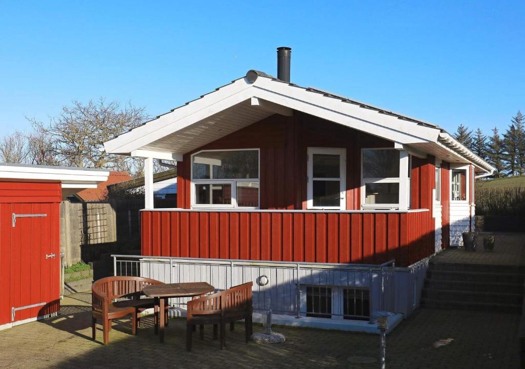 Sjaelborg House | 5 person holiday home in Esbjerg V