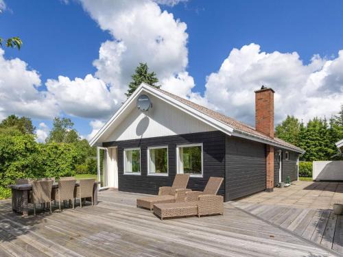 Hou House | 5 person holiday home in Hals