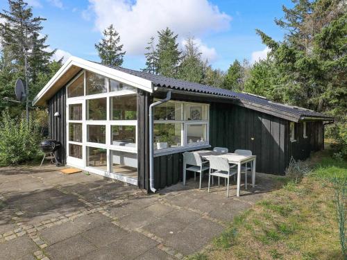 Bratten Strand House | 5 person holiday home in Jerup