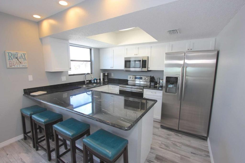 Indian Shores House | 5 Pipers Nest
