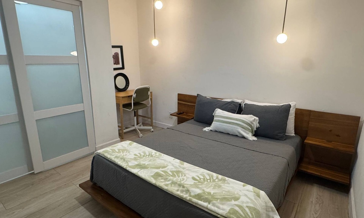 Flagami Apartment | 5-Star 1BD Guest Suite Private Kitchen & Comfort