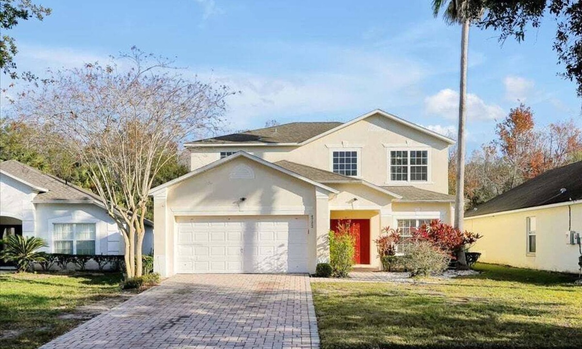 Cumbrian Lakes House | 5-Star Gem in Kissimmee with Game Room