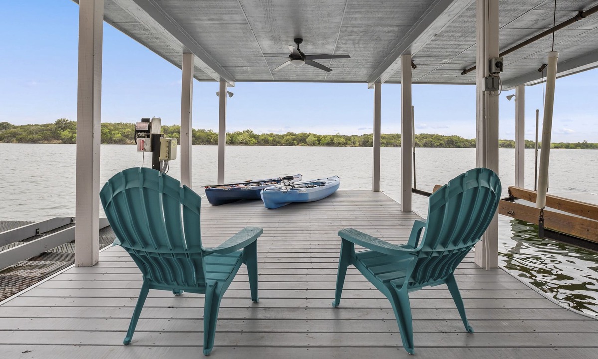 Marble Falls House | 5-Star Guest Favorite: Big Beds, Great Views, Dogs Welcome