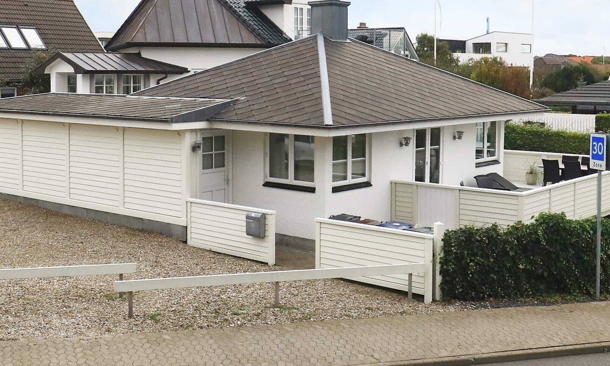 Hjerting House | 5 star holiday home in Esbjerg V