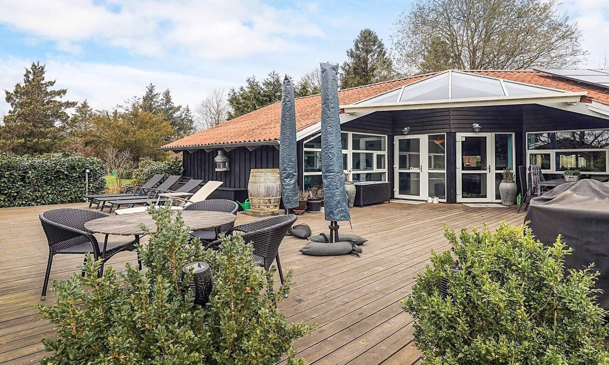 Smidstrup Strand House | 5 star holiday home in Gilleleje