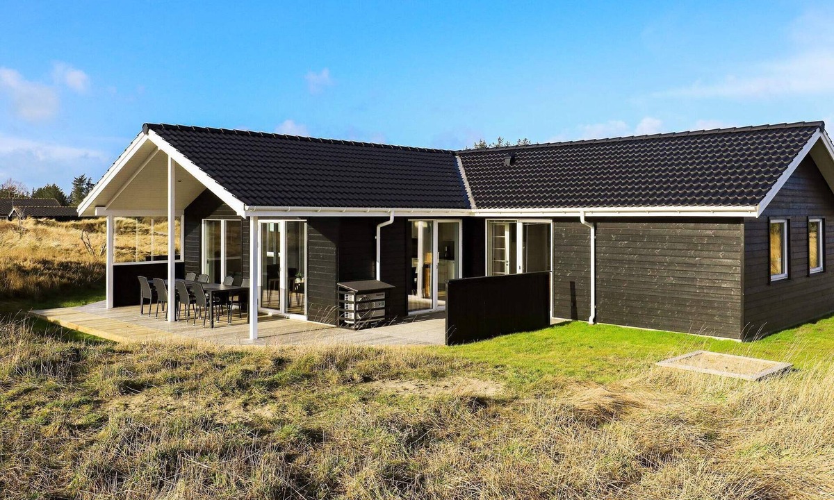 Hirtshals House | 5 star holiday home in Hirtshals