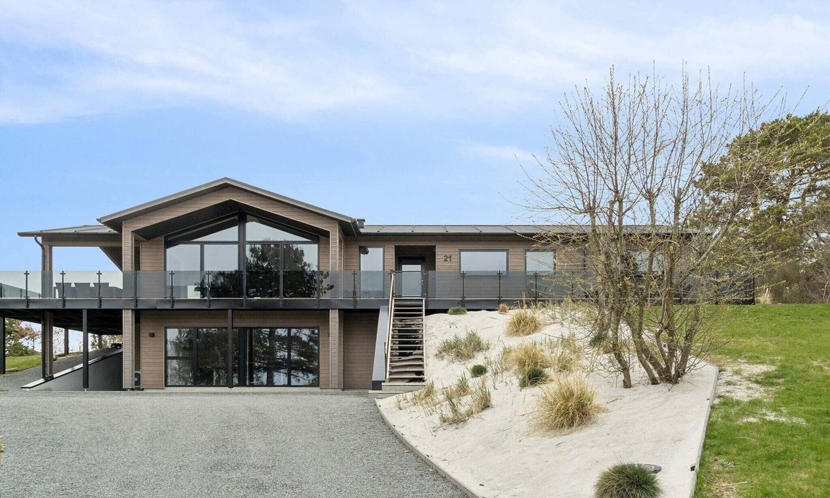 Vibæk Strand House | 5 star holiday home in Ebeltoft