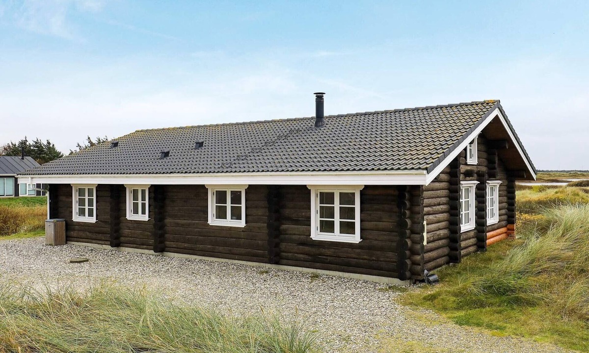 Lild Strand House | 5 star holiday home in Frøstrup