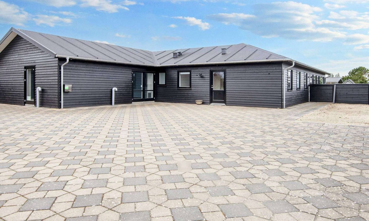 Fjellerup Strand House | 5 star holiday home in Glesborg-By Traum