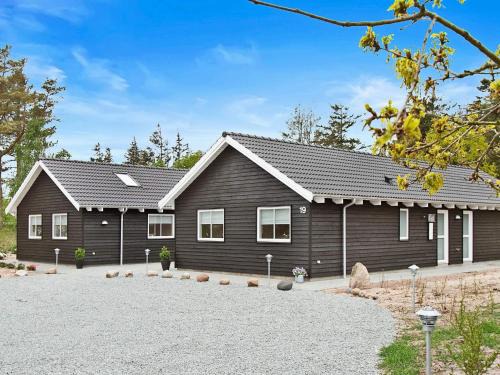 Henne House | 5 star holiday home in Henne