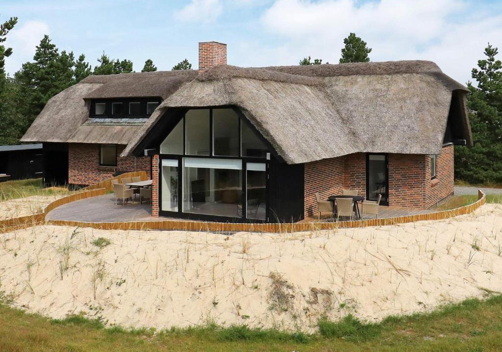 Blavand House | 5 star holiday home in Bl vand
