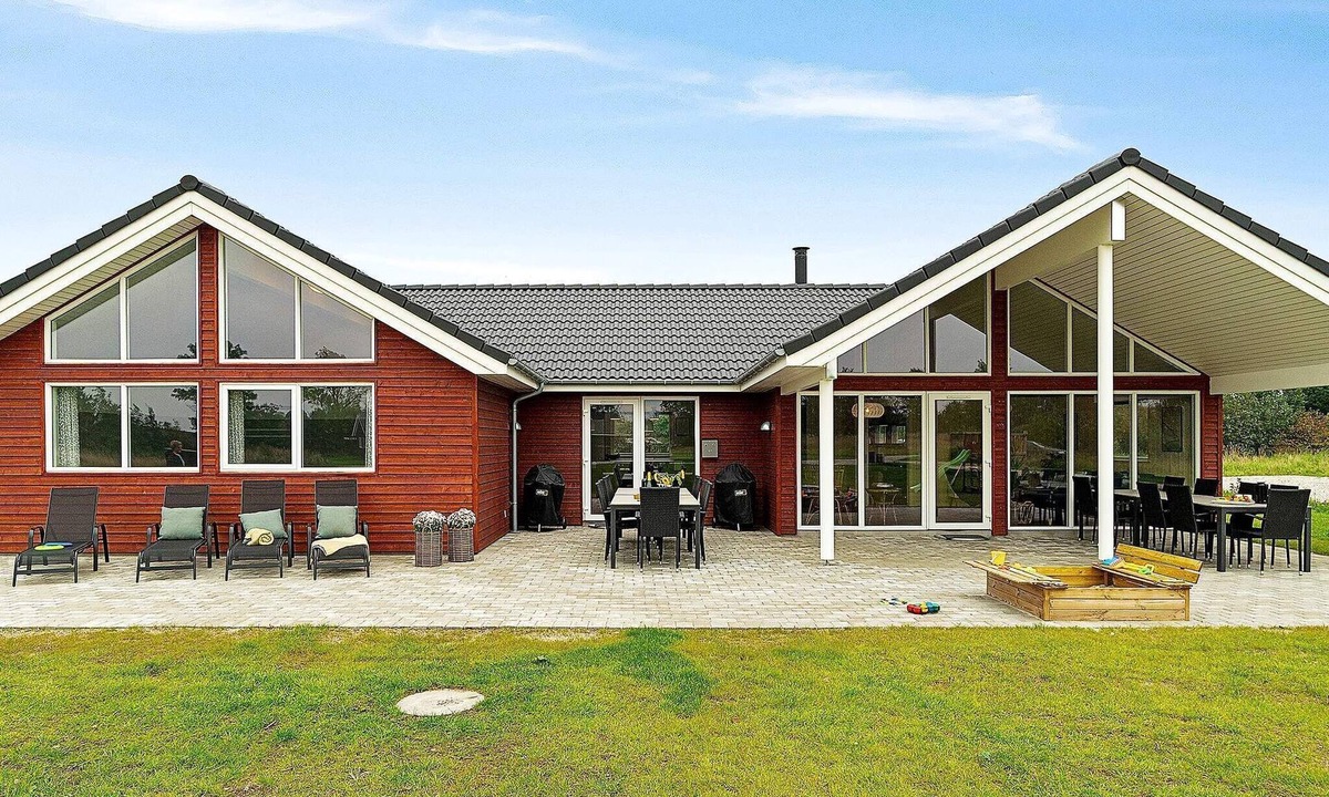 Grenaa House | 5 star holiday home in Grenaa