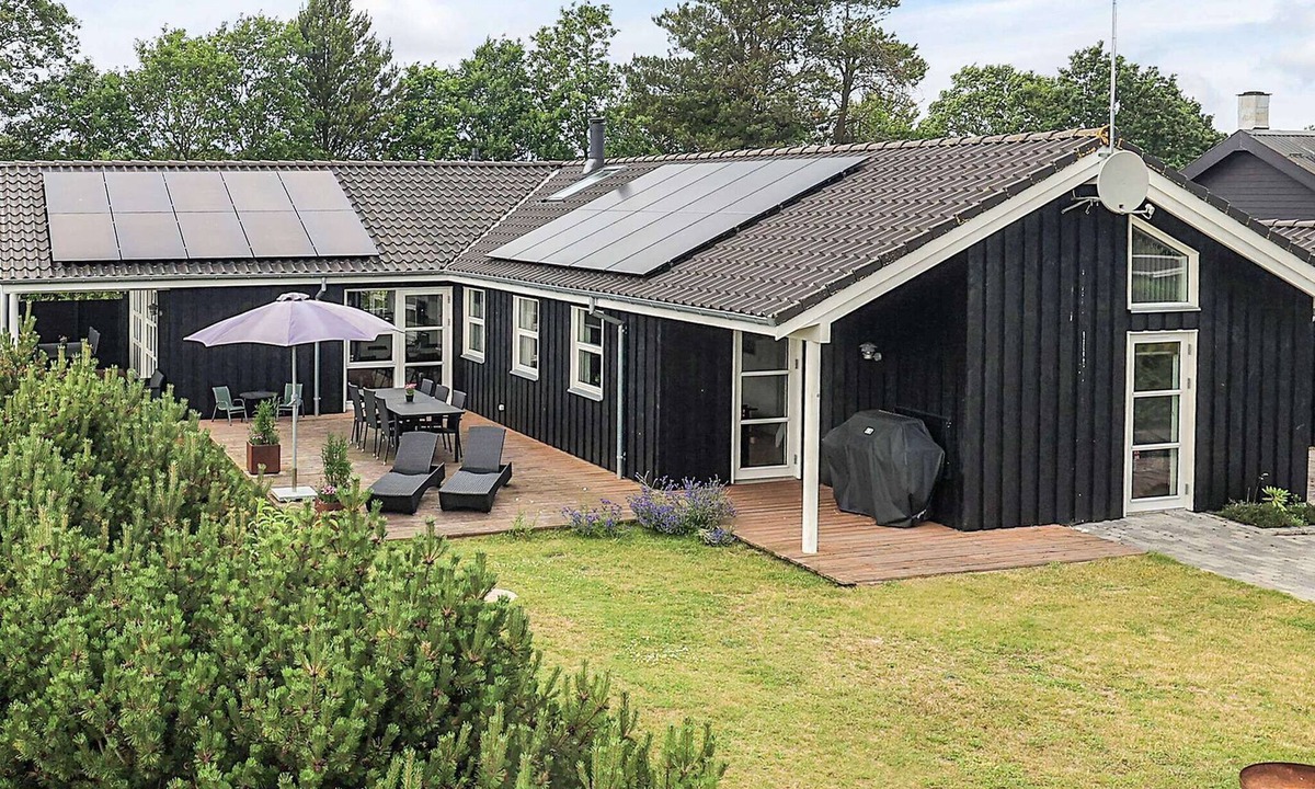 Haslevgarde House | 5 star holiday home in Hadsund