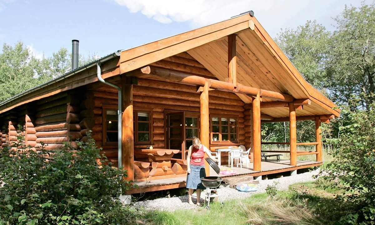 Helberskov Strand House | 5 star holiday home in Hadsund