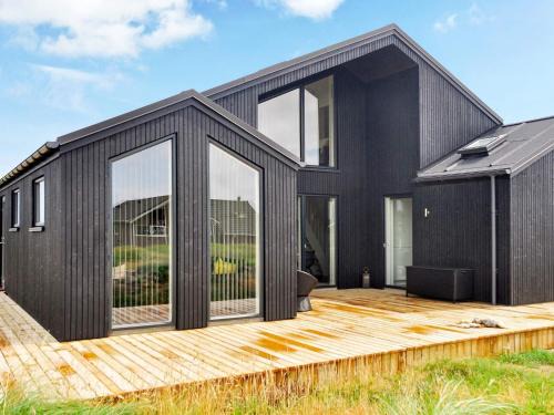 Vrist Strand House | 5 star holiday home in Harboøre