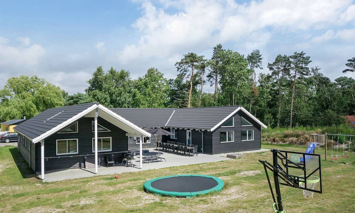 Bedegaard House | 5 star holiday home in Nexø