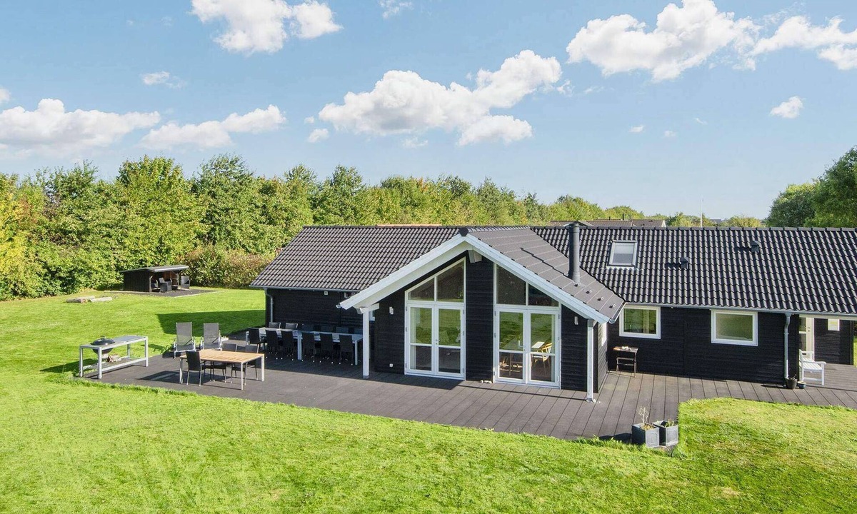 Skovmose House | 5 star holiday home in Sydals