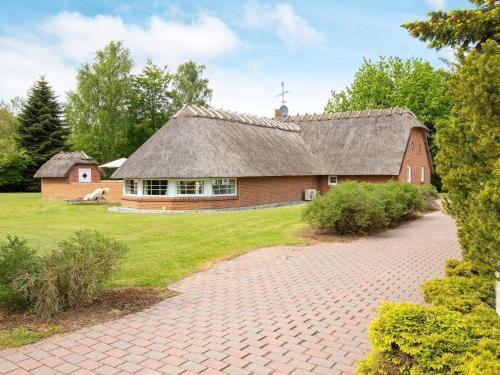 Marielyst House | 5 star holiday home in Væggerløse
