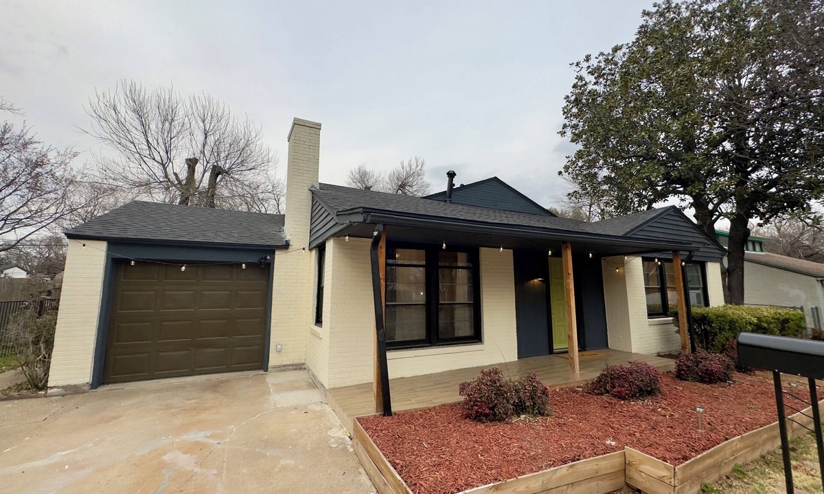 Oak Cliff House | 5-Star Stay-Huge 4BR Near Bishop Arts-Sleeps 12- Family Friendly