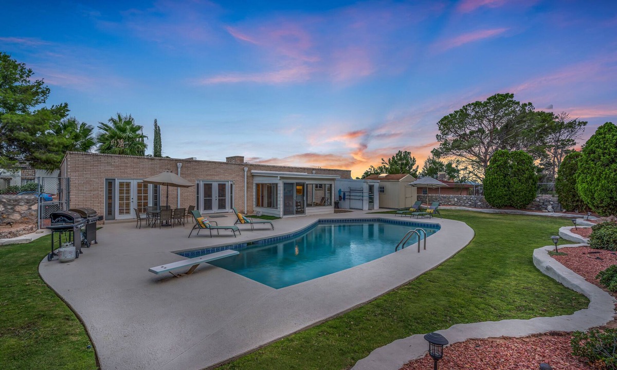 Bandolero - Tarascas House | 5 Star-Tranquil Modern Oasis in the Desert!