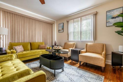 Mechanicsburg Apartment | 5 Woods Dr