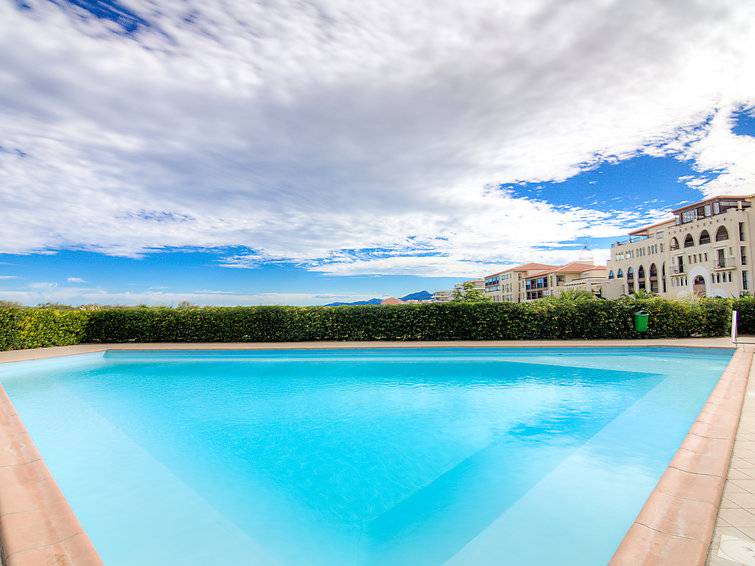 Saint-Cyprien Plage Apartment | 50 m² Apartment ∙ 2 bedrooms ∙ 4 guests
