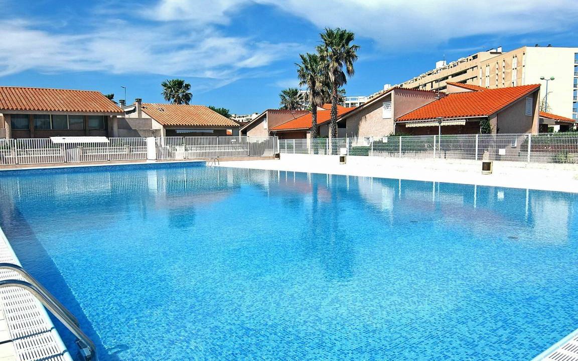 Saint-Cyprien Plage Apartment | 50 m² Apartment ∙ 2 bedrooms ∙ 4 guests