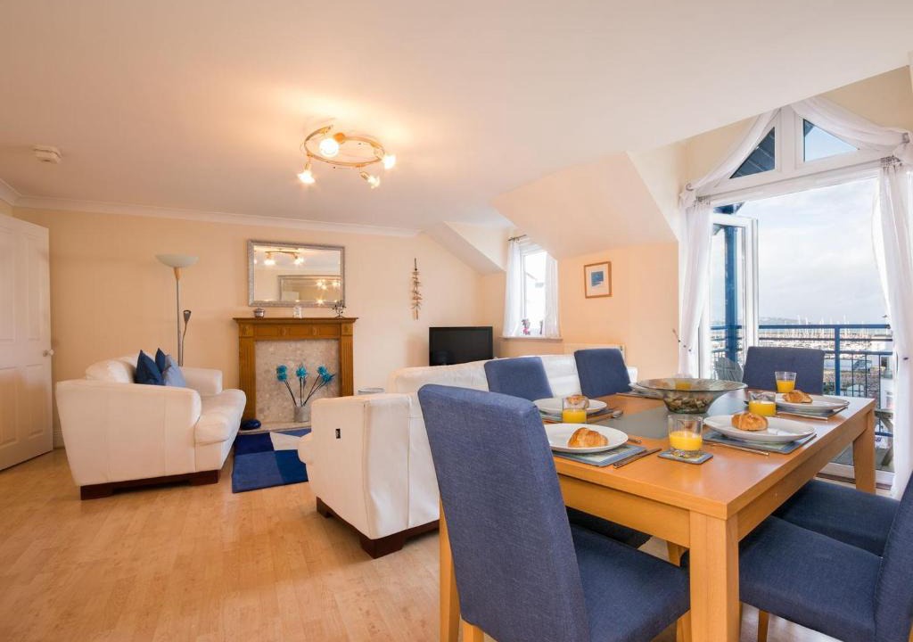 Brixham Apartment | 50 Moorings Reach